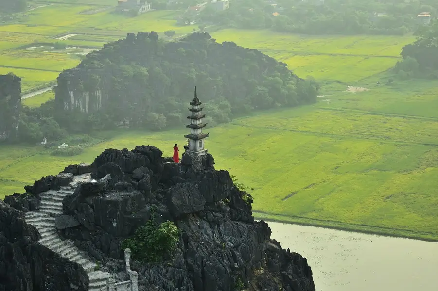 Grotte de Mua – Un panorama spectaculaire à Ninh Binh