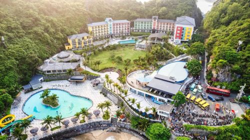 Le May Legend CatBa Beach Resort & Spa