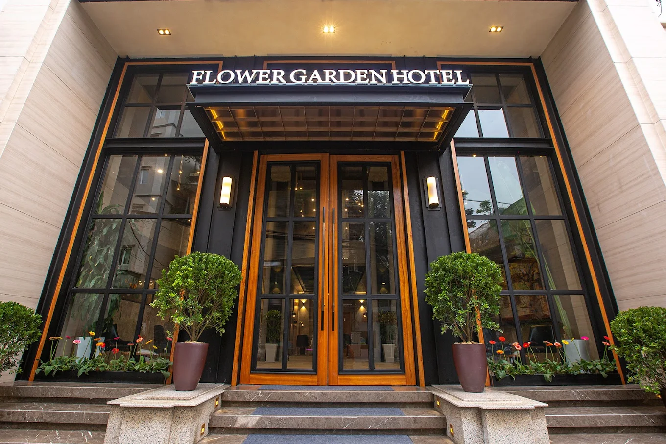 Hôtel Flower Garden